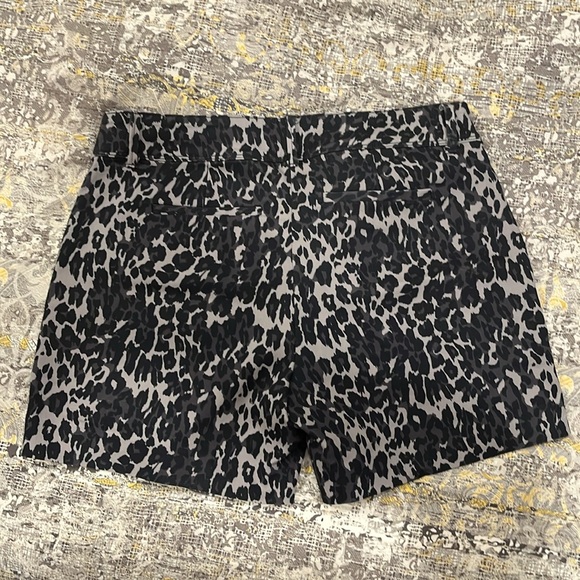 Black/Gray Leopard shorts - Picture 4 of 7